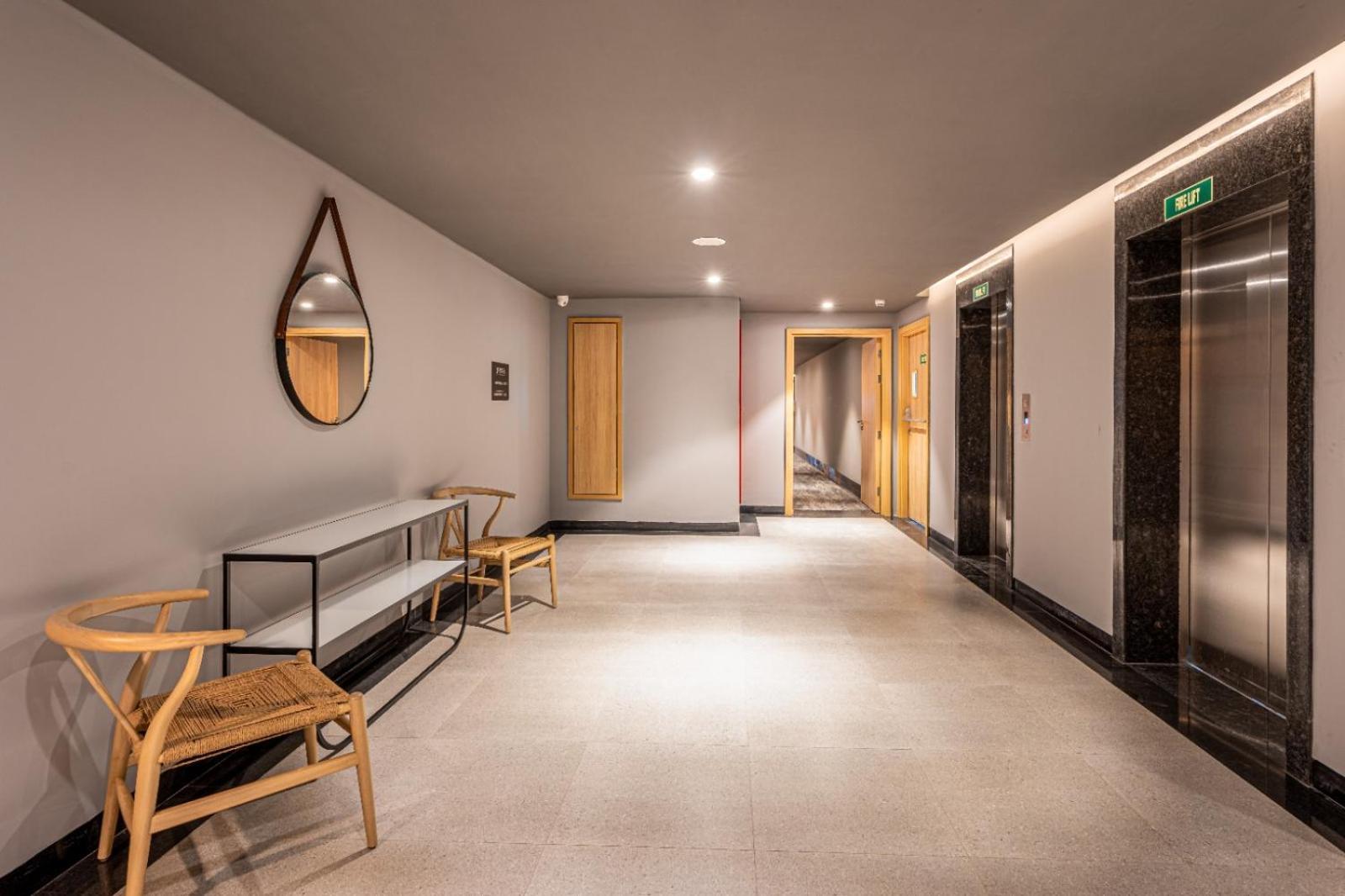 Park Inn & Suites By Radisson Thrissur East Fort エクステリア 写真