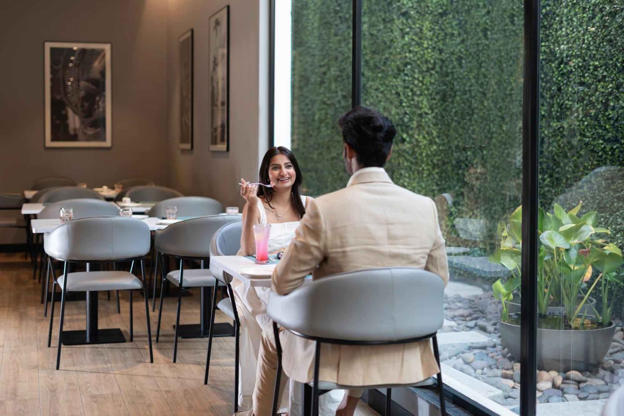 Park Inn & Suites By Radisson Thrissur East Fort エクステリア 写真